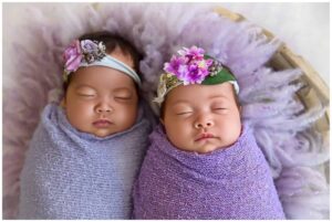 Northern Virginia Twin Newborn Photographer | An Adorable Duo